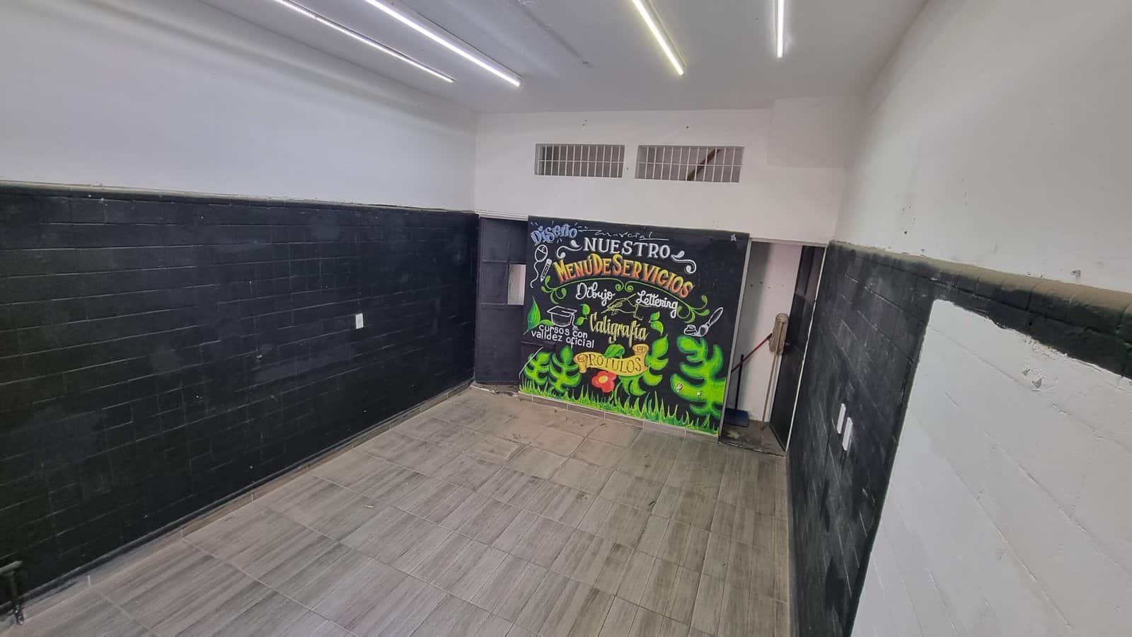 Renta Local Comercial Av. Adolfo López Mateos, esq Cólon - Imagen 4